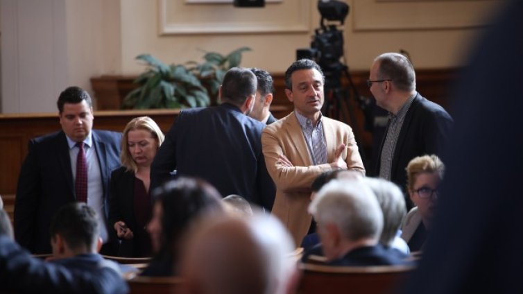 Лорер: Има разминаване за украинското зърно