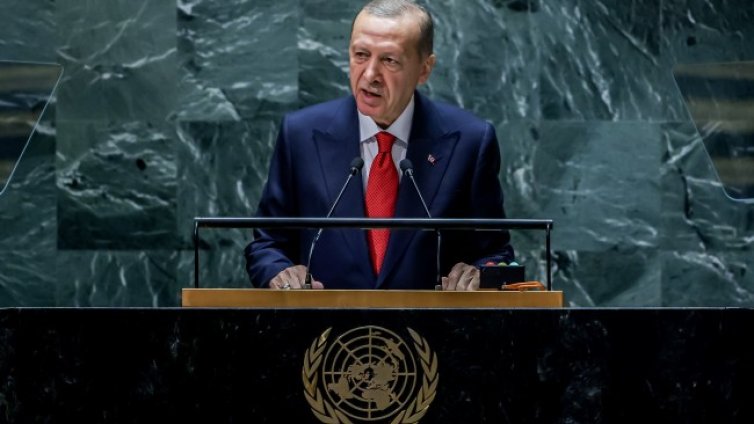 Турция готова на всякакви стъпки за разрешаване кризата в Украйна