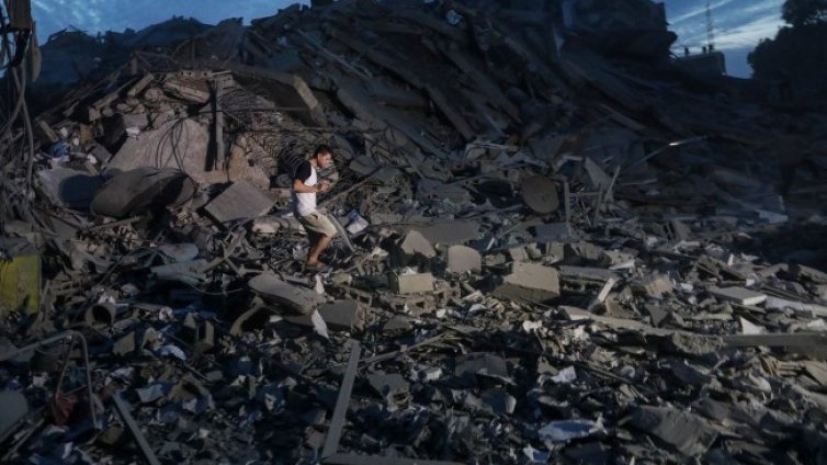 "Хамас": Държим в плен десетки израелски войници