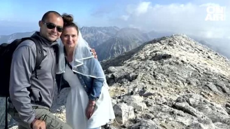 Романтика в планината: Зъболекар бракосъчета влюбени на връх Вихрен