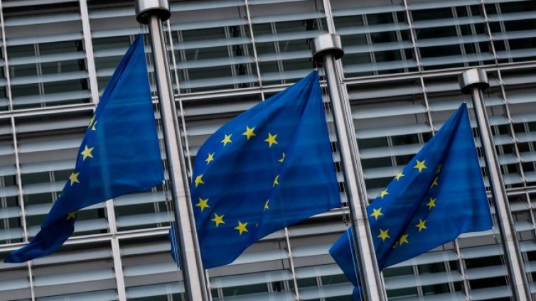 ЕК сравни "Хамас" с нападенията на "Ислямска държава"