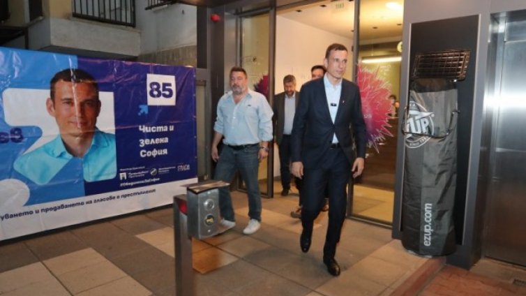 Почти финално за София: Терзиев - 31.89%, Григорова - 21.62%, Хекимян &ndash; 17.77%