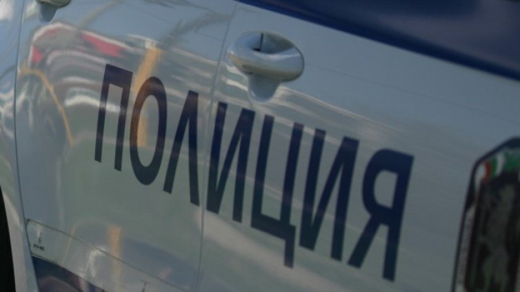 Млада жена е простреляна в гърдите в парк в Благоевград 