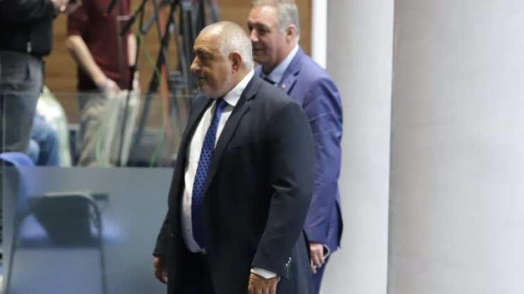  Борисов поема лично структурите на ГЕРБ в София 