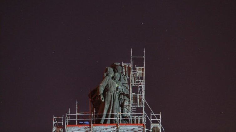 Демонтажът на МОЧА започна, флексът заигра, ръката на Шпагин отече