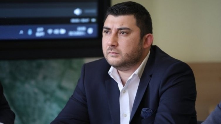 Контрера: Транспортът в София е в криза, а ПП-ДБ орязаха парите
