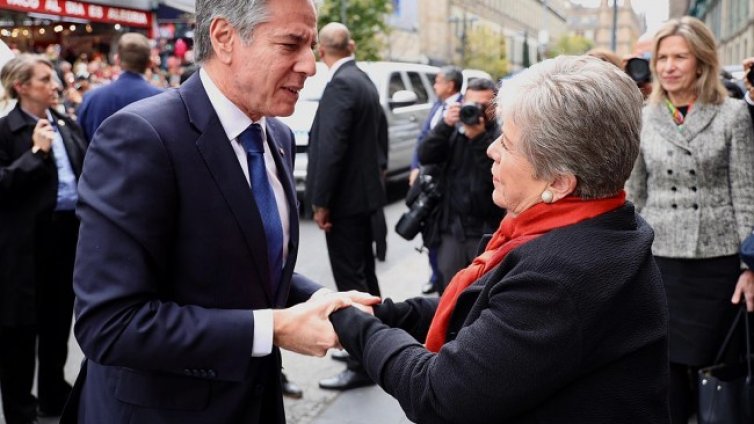 Блинкън заобиколи Конгреса заради снаряди за Израел