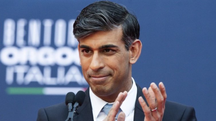 Сунак: Стоим твърдо зад Украйна