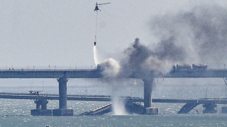 Украйна удари военното летище &bdquo;Белбек&ldquo; в Крим