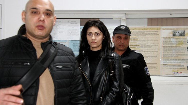 Съдът прекрати делото "Дебора" заради процесуални нарушения