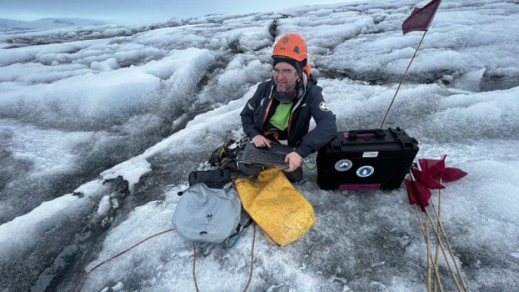 0.2&deg; делят ледниците в Антарктика от разтопяване