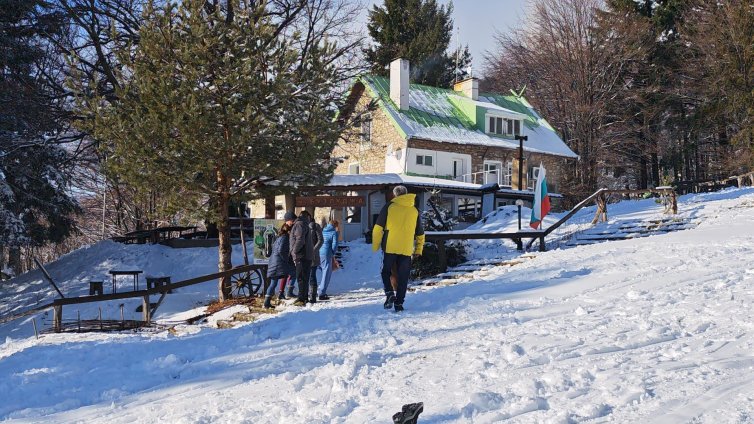 Слънчево ще е времето утре с температури - до 6&deg;