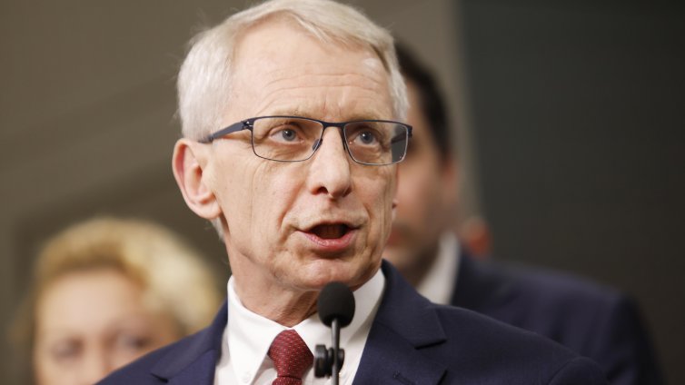 Денков: Води се яростна и цинична атака около &bdquo;Петрохан&ldquo;, да се включат международни експерти