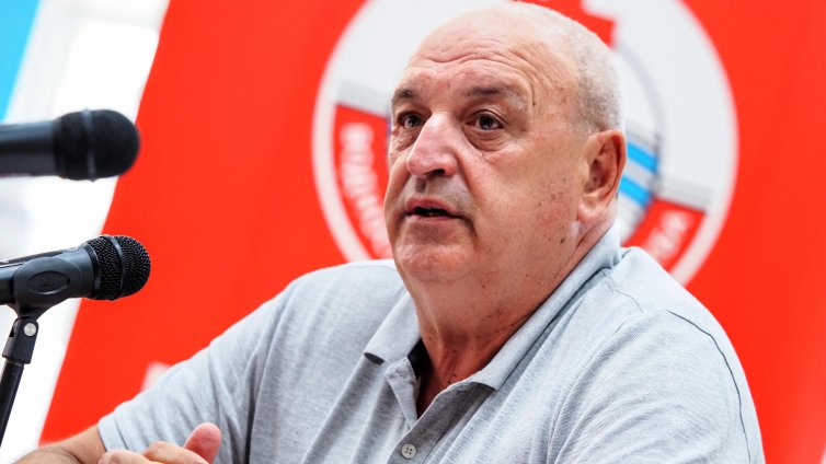 Внезапно почина зам.-министърът на младежта и спорта доц. Стоян Андонов