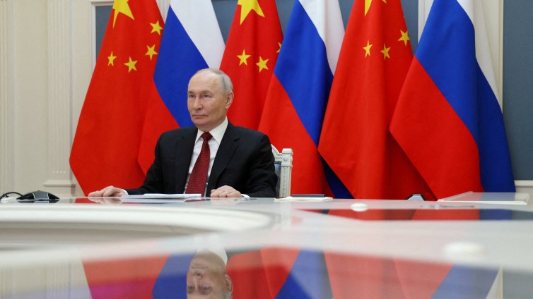 Путин признава икономическия спад, навлиза ли Русия в рецесия?