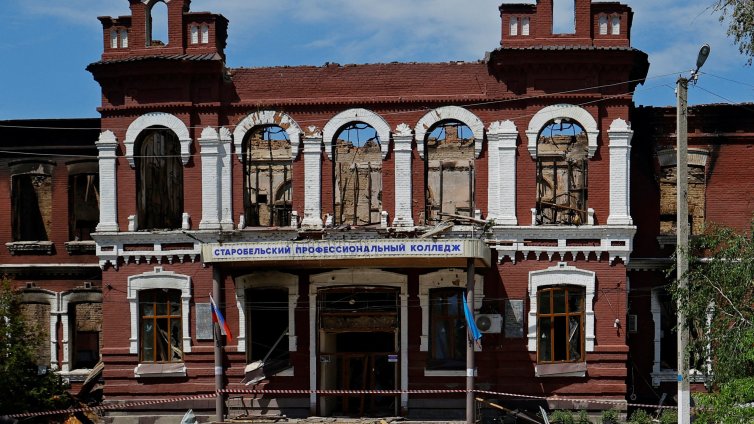 Съученици на загиналите след украински удар в Старобелск: Нямаше намек за военна дейност 