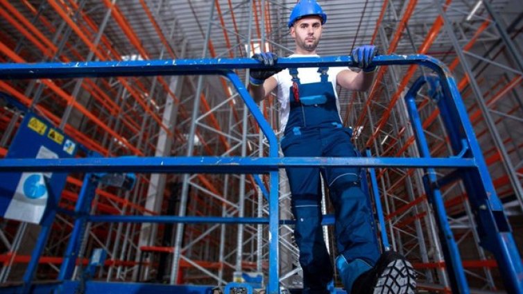 Нараства използването на работно облекло в България: Започваме ли да мислим повече за здравето си?