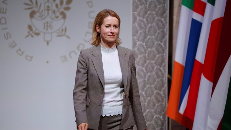 Калас: Гренландия принадлежи на своя народ, заплахите няма да променят това