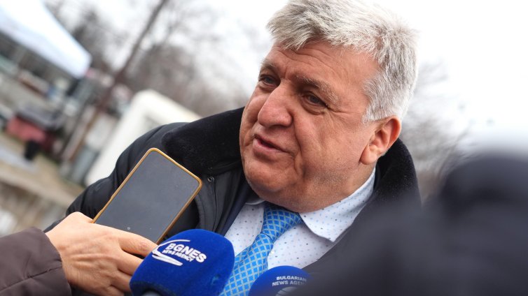 Манол Генов за Цицелков: Чутото от трибуната в НС е достатъчно за оставка