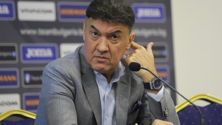 Изпращаме Боби Михайлов в последния му път на 4 април