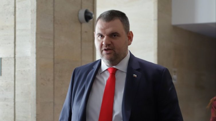 Пеевски: Остро осъждаме бруталното масово убийство на невинни в Москва