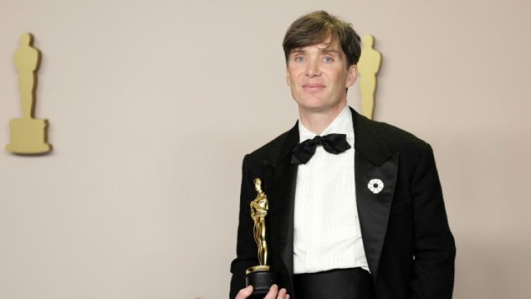 &ldquo;Опенхаймер&rdquo; тръгва по кината в Япония чак сега