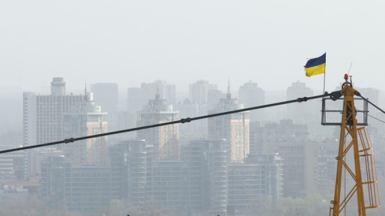 Ще фалира ли Украйна през 2025 година?