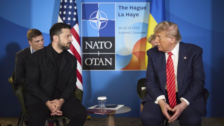 Зеленски и Тръмп обсъдиха закупуването на US системи за противовъздушна отбрана