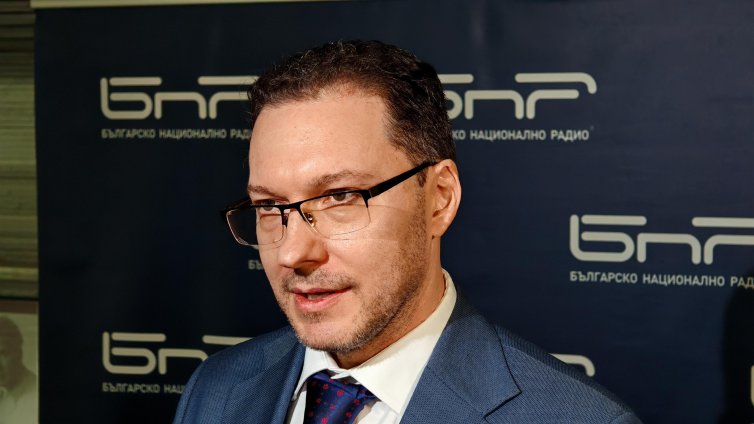 Даниел Митов коментира за първи път "Петрохан", умишлено мълчал