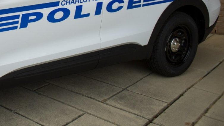 10 ранени след стрелба в аквапарк край Детройт