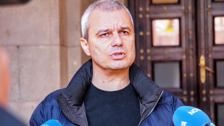 Костадинов и привържениците му нахълтаха в МС ВИДЕО