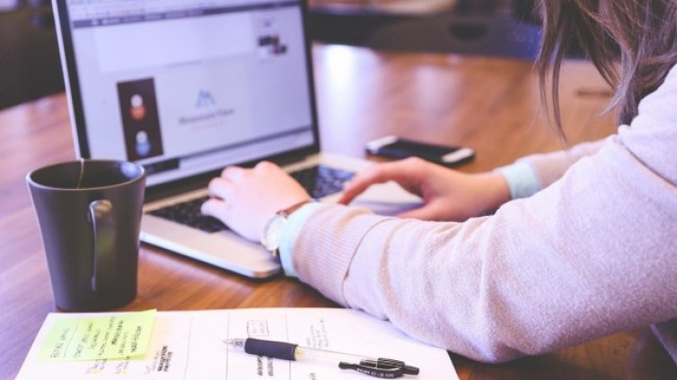 Споделеното лидерство решава проблемите на групата