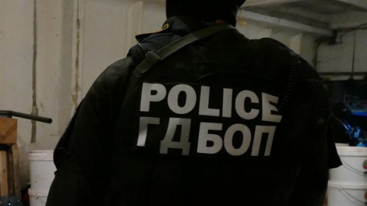 Арестуваха кмета на Старо Оряхово