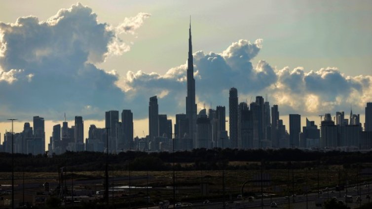 Животозастрашаващо: В Дубай температурата все по-често се усеща като 60&deg;