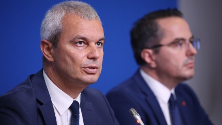 Костадинов: Нека ПП-ДБ замълчат, те ни забъркаха в тази криза