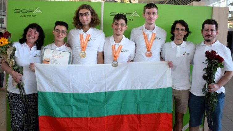 Виктор Лилов: рекордьорът с два златни медала от Международните олимпиади по химия и биология