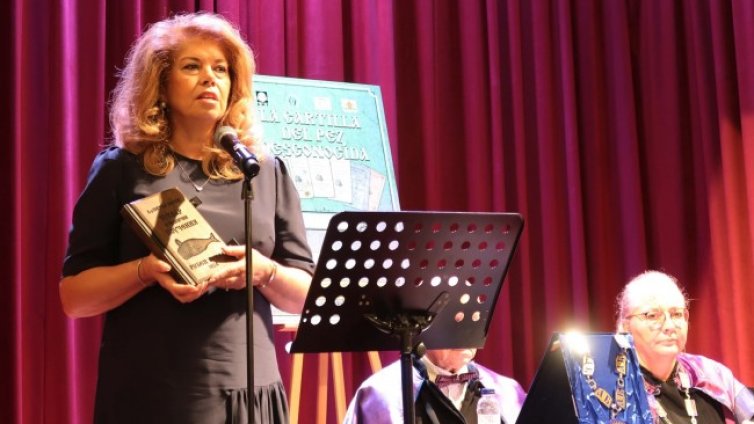 Йотова: "Рибният буквар" е един от скъпоценните камъни в историята ни