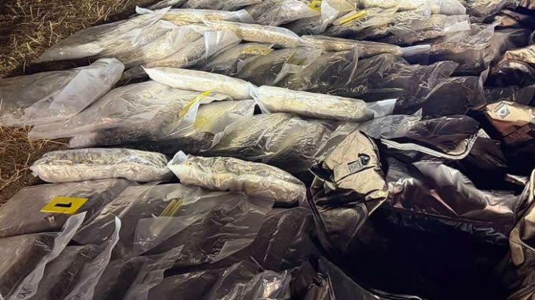 Акция в Старозагорско: Иззеха близо 250 грама марихуана