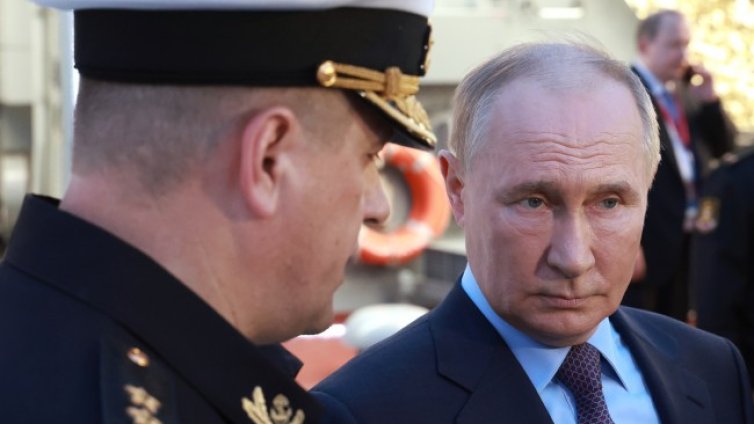 Заради страх от украински дронове: Путин заличи един от дворците си 