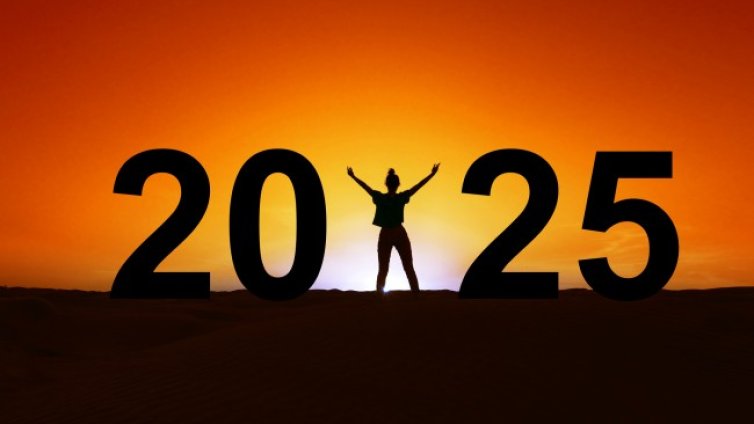 Само за жени! Хороскопът ви за 2025 година 