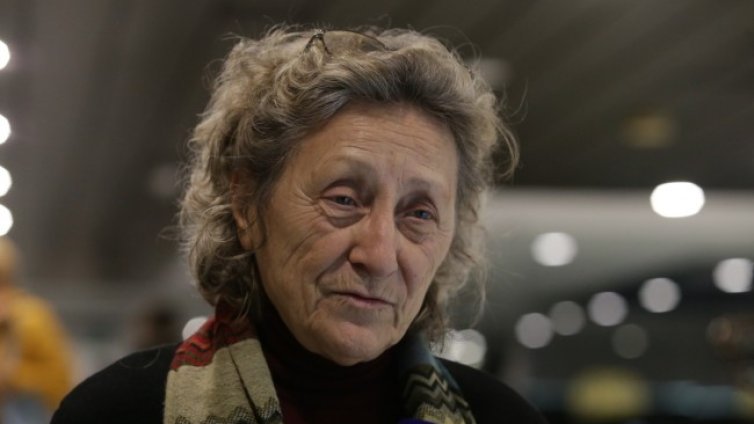 Нешка Робева зове за "тих протест" срещу Джон Малкович 