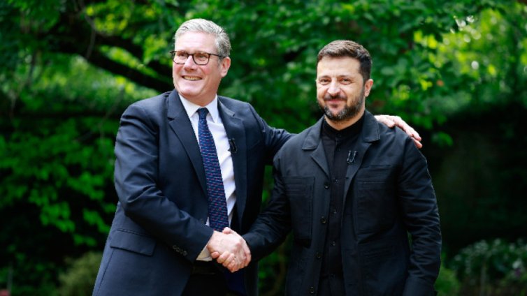 Стармър ще призове съюзниците да дадат ракети с голям обсег на Украйна