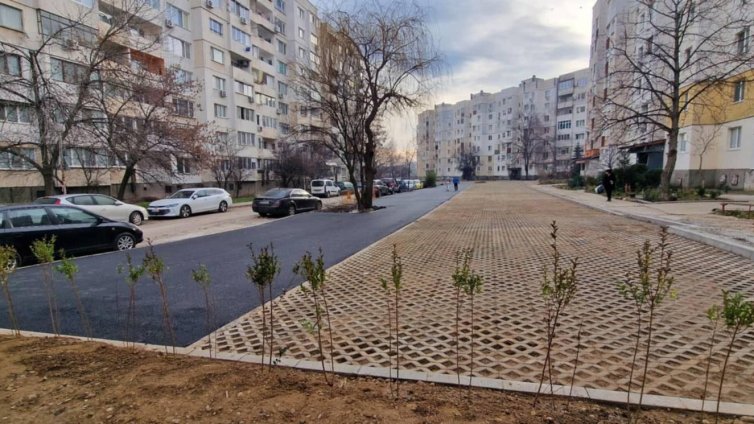 Жилищата в центъра на София вървят до 3300 евро за кв. м