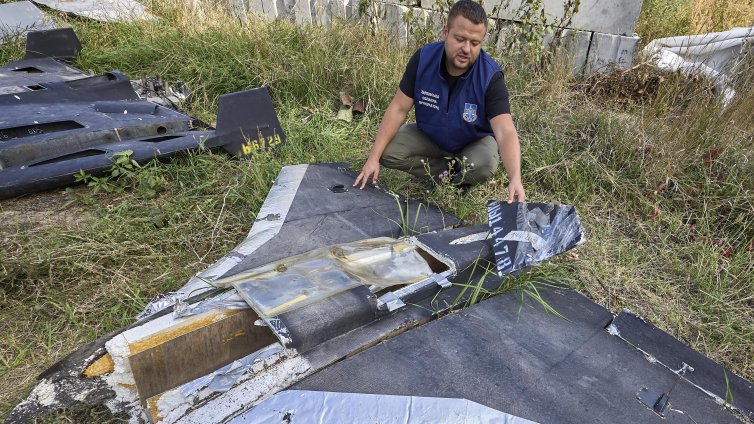 Дилемата на НАТО: Кога е правилно да се свали руски дрон?