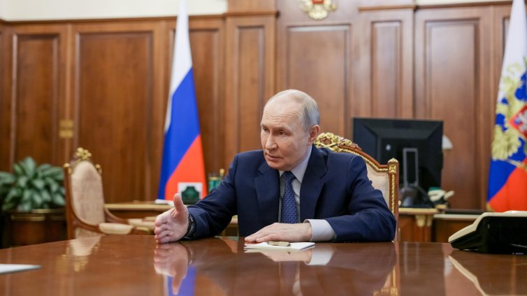 Путин се страхува, че ще свърши като бившия цар Николай II - с куршум в главата