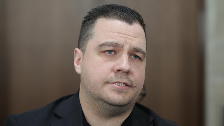 Балабанов за училище "Космос": Имало е държава в държавата