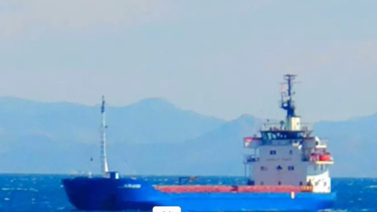Двама моряци са в по-тежко състояние от ударените кораби в Черно море