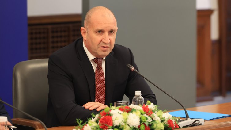 Радев с критика към медиите: Не съм казвал, че сме отстранили олигархията 