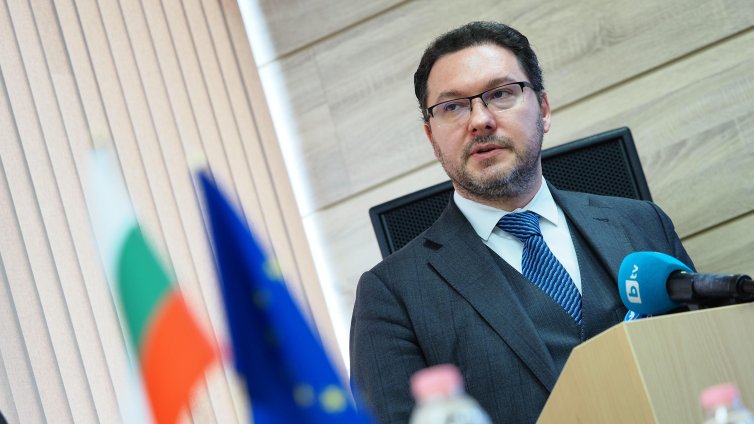 Митов: Вотът на недоверие няма какво да ни притеснява
