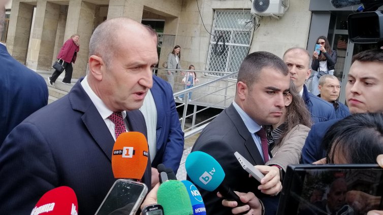 Румен Радев: Новото мнозинство в парламента погази Конституцията и законите